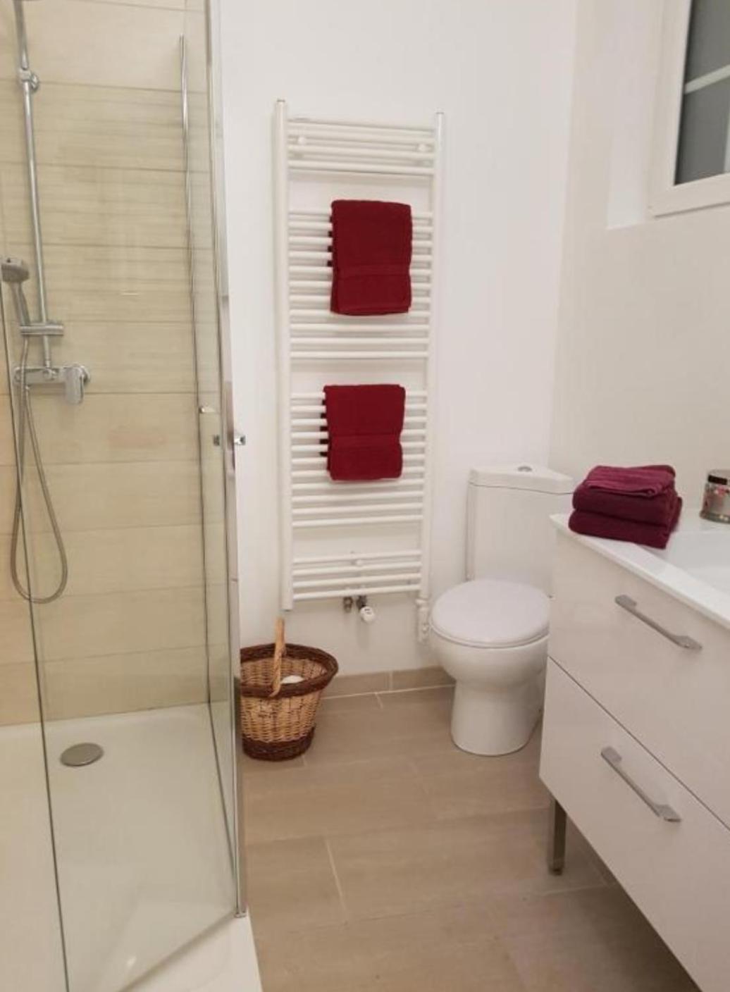 La Longere Des Glycines Bed & Breakfast Egligny Dış mekan fotoğraf