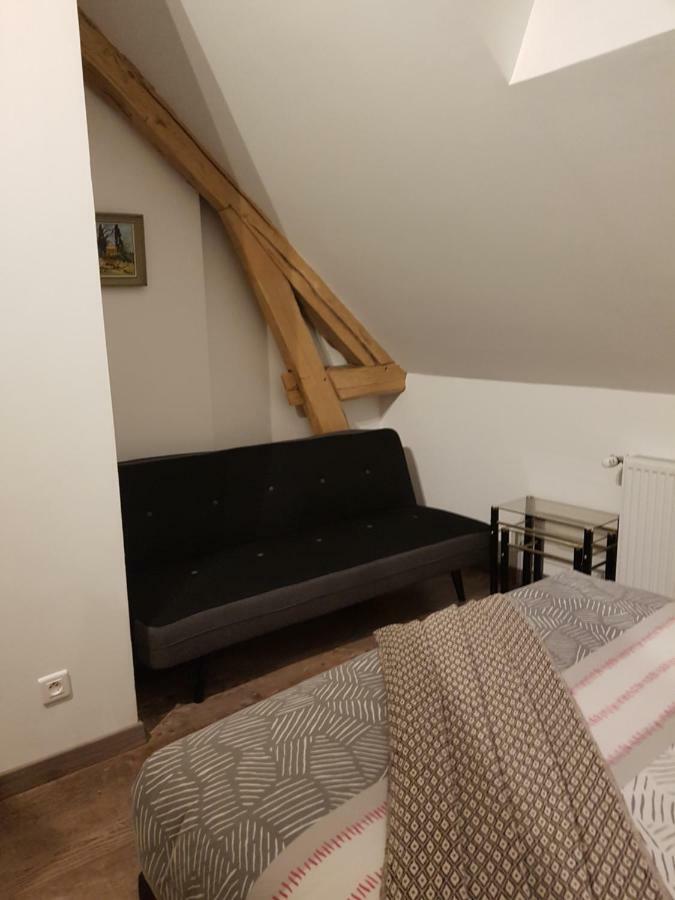 La Longere Des Glycines Bed & Breakfast Egligny Dış mekan fotoğraf