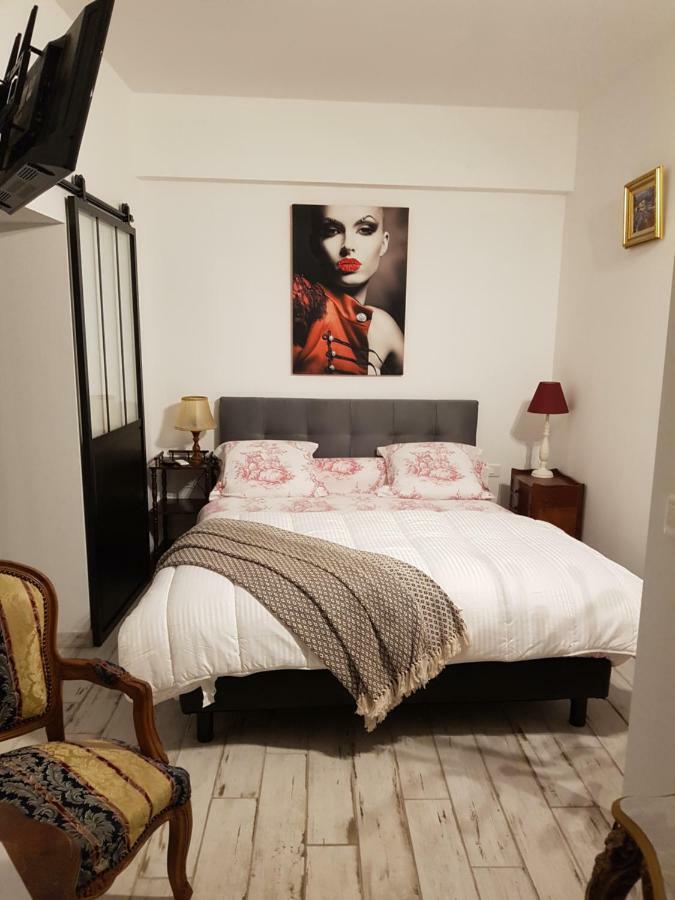 La Longere Des Glycines Bed & Breakfast Egligny Dış mekan fotoğraf